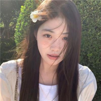 伊朗三面戏剧人生